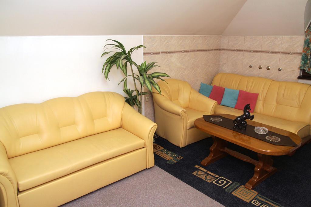 Guest House Royal Csáktornya Kültér fotó