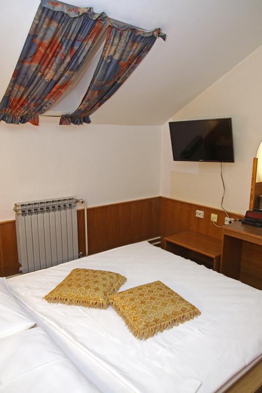 Guest House Royal Csáktornya Kültér fotó